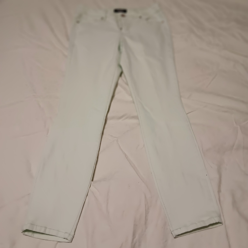 Nine West 🌵Capri jeans skinny 4 lime green